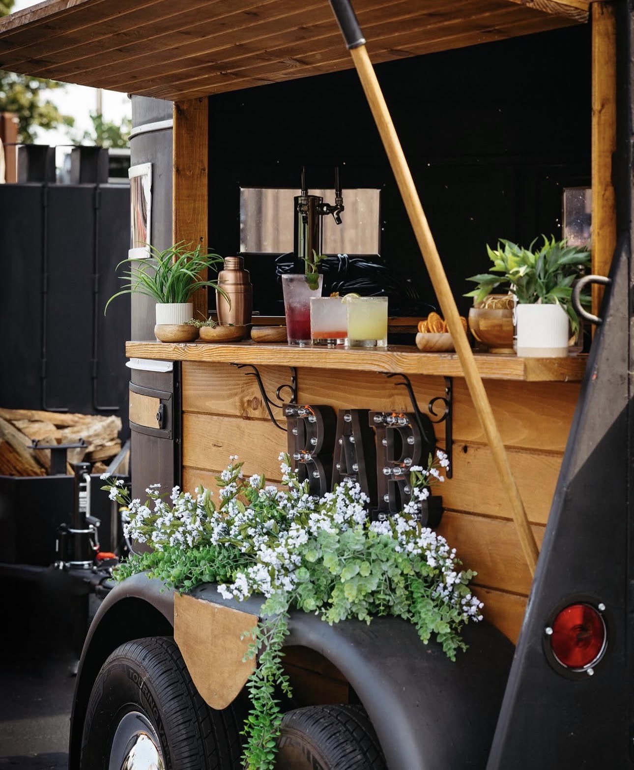 The Tipsy Pony mobile bar trailer exterior